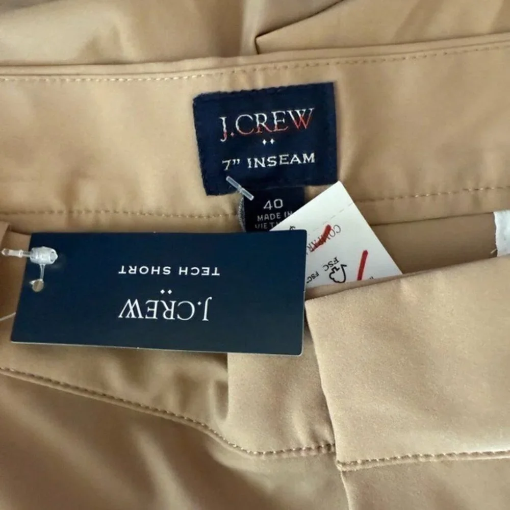 J. CREW Men's 7” Tech Shorts Dark Khaki Shorts Size 40 NEW - Picture 3 of 6